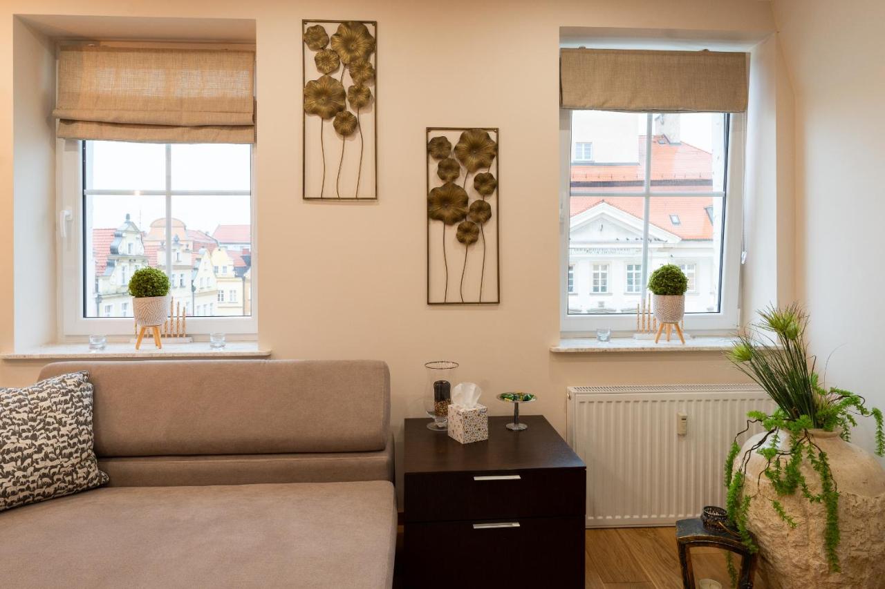 Apartament Zloty Jelonek - 4 Osobowy Na Placu Ratuszowym - Space Apart Jelenia Góra Exterior foto