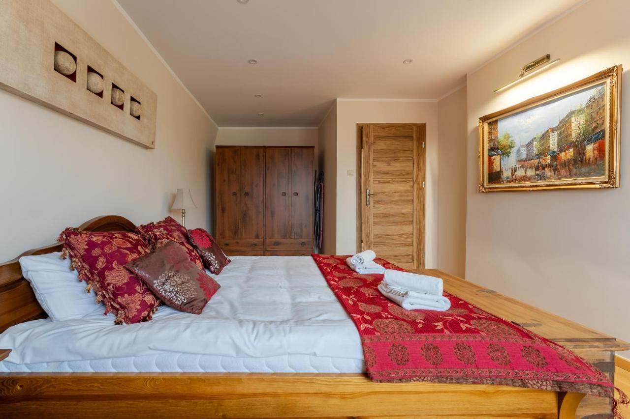 Apartament Zloty Jelonek - 4 Osobowy Na Placu Ratuszowym - Space Apart Jelenia Góra Exterior foto